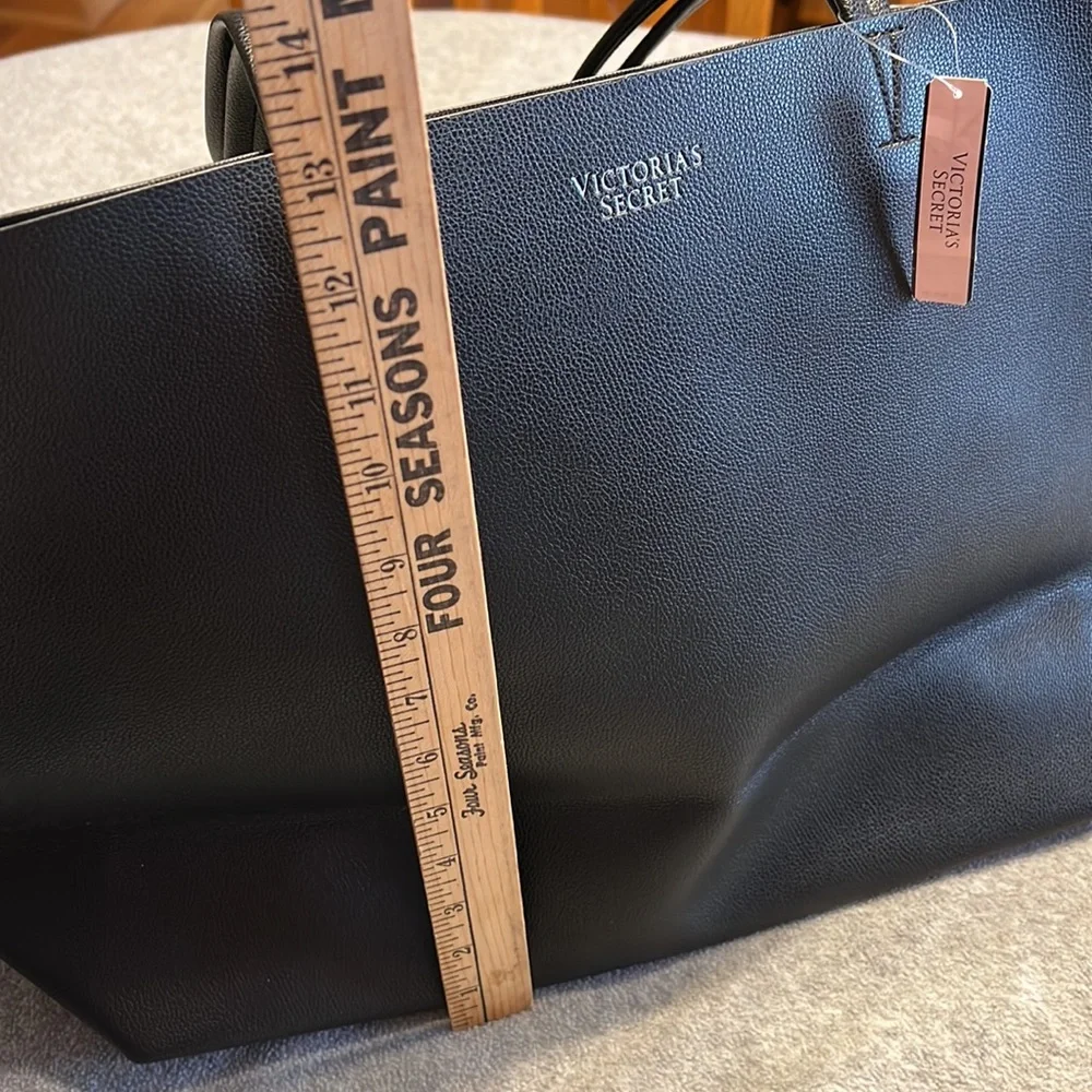 Victoria Secret Tote bag - Picture 7 of 7